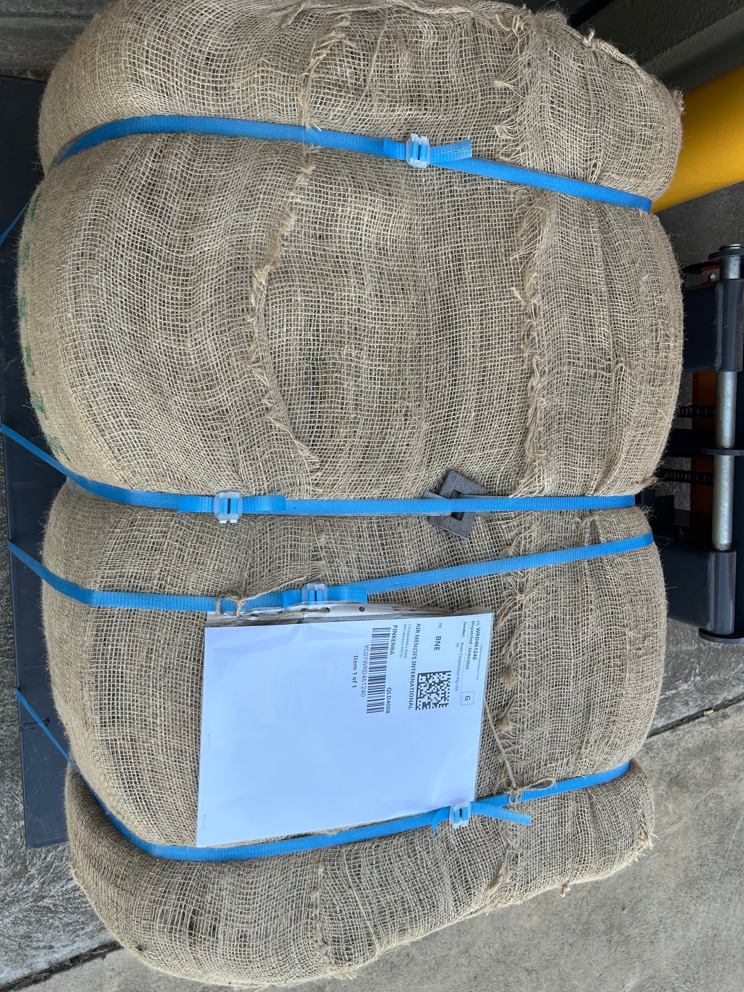 Bulk Hessian Bags Bale 94cm x 56cm 335g L Size 500 Bags a Bale