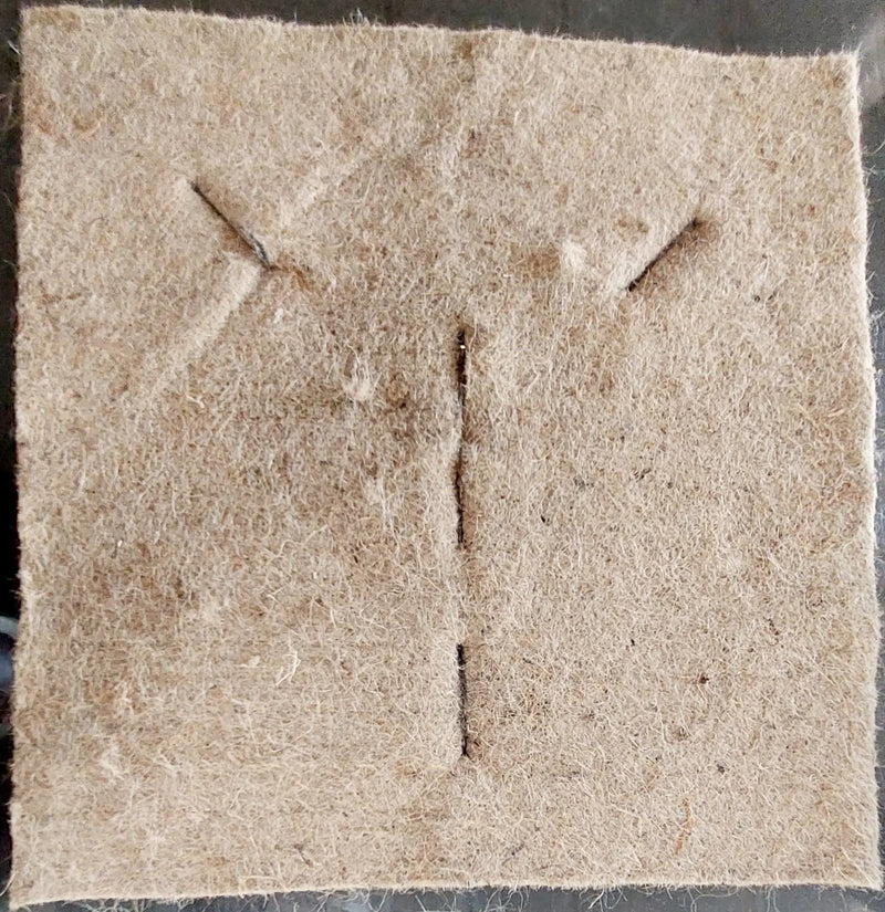 Jute Mat Squares Weed Control Felt with 4 Slits 37cm x 37cm - 50 in a Pack